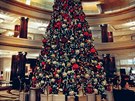 Vánoční strom v hotelu