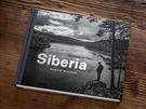 Kniha Siberia fotografa Martina Wágnera práv vychází v edici 400 ASA.