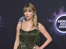 Taylor Swiftová na American Music Awards (Los Angeles, 24. listopadu 2019)