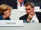 Nmecká kancléka Angela Merkelová a bavorský premiér a pedseda...