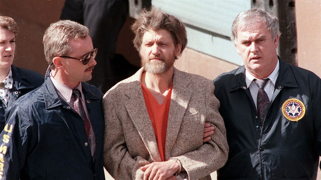 Vynikající matematik Ted Kaczynski alias Unabomber zabil ti lidi a desítky...