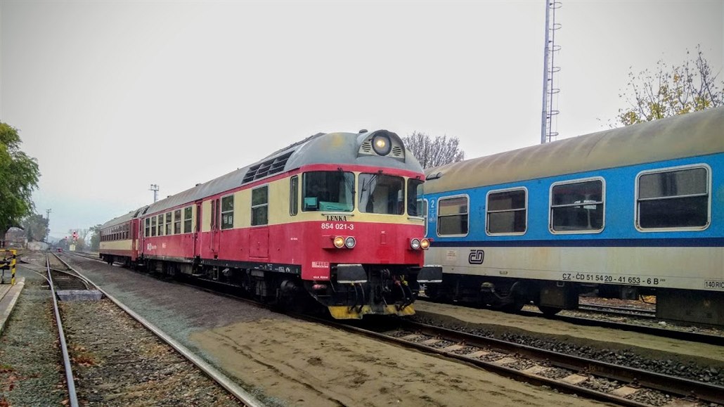 Nádra�í v �eské Skalici (6. 11. 2019)