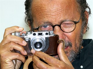 „Fotografie umožňuje vstoupit do jiného světa,“ soudí Paolo Roversi.