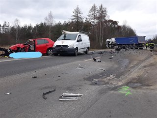 Tragická nehoda zablokovala silnici mezi Planou nad Lužnicí a Soběslaví.