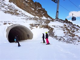 Novkov ped vjezdem do tunelu zastavuj, ostlen kaunertalt lyai i...