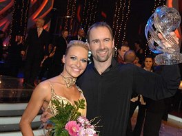 Iva Langerová a Ale� Valenta vyhráli druhou �adu televizní sout�e StarDance......