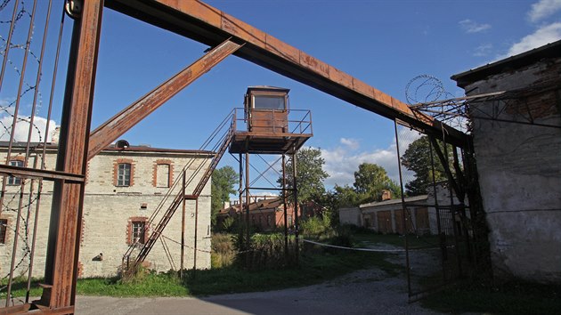 Po skonen 2. svtov vlky zde bylo vznno mnoho politicky innch osob vetn prvnho estonskho prezidenta.