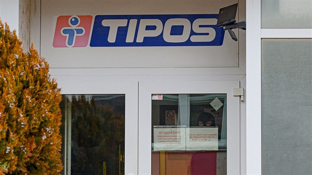 Slovensk policie podnikla razii v nrodn loterijn spolenosti Tipos. (26. listopadu 2019)