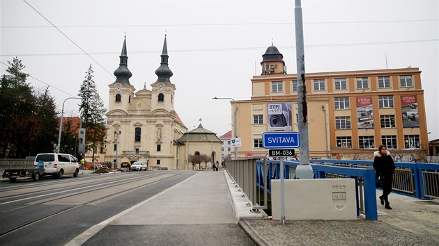 Zbrdovick most v Brn se po vce ne roce otevr doprav.