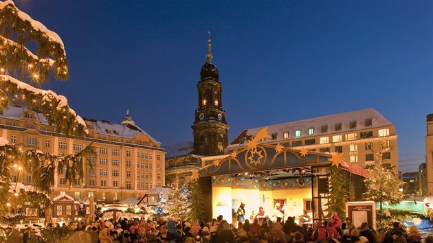 Jeden z nejstarších vánočních trhů v Německu – drážďanský Striezelmarkt v roce 2016.