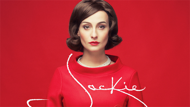 Kalendář Proměny 2020: Anna Fialová jako Jackie Kennedyová ve filmu Jackie (2016)