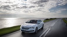 Plug-in hybridní koda Superb iV