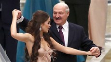 Vítzka Miss Blorusko 2018 Maria Vasilevi a bloruský prezident Alexander...