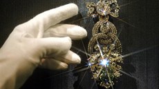 Zelený diamant byl naštěstí v době krádeže vystaven Metropolitním muzeu v New...