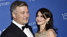 Alec Baldwin a Hilaria Baldwinová (New York, 21. listopadu 2019)