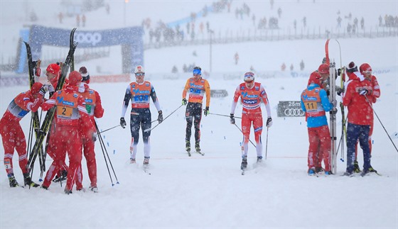 Závod tafet bc na lyích v Lillehammeru ovládly ruské týmy, tetí skonili...