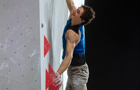 Adam Ondra bhem olympijské kvalifikace v Toulouse