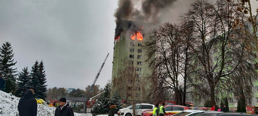 ONLINE: V paneláku ve slovenském Preov vybuchl plyn