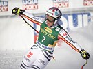 Nmka Viktoria Rebensburgová se raduje v cíli super-G v Lake Louise.