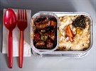 Jídlo podávané v letadle spolenosti AirAsia (únor 2019)