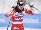 Norská bkyn na lyích Therese Johaugová na trati stíhaky na 10 kilometr...