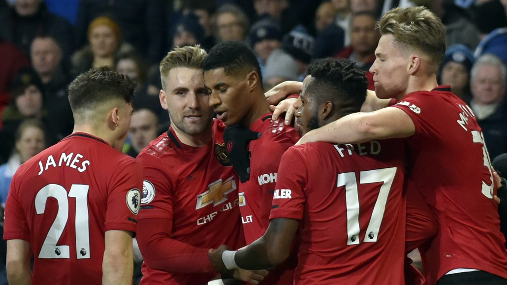 Přebarvili jsme město na rudo, jásal Solskjaer po manchesterském derby