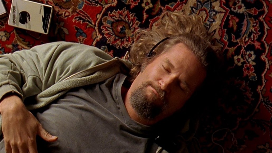 Jeff Bridges jako Big Lebowski. Nenápadná komedie o jednom zoufalci se v...