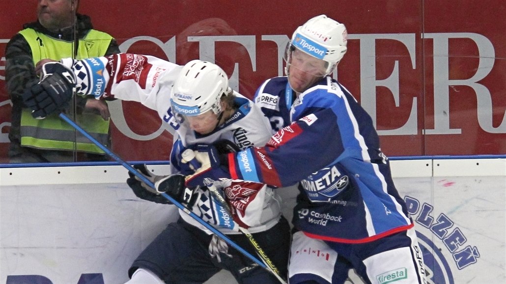 Posila brn�nské Komety, Ameri�an Jack Glover (vpravo)
