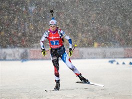 Eva Kristejn Puskarkov na trati tafetovho zvodu v stersundu.