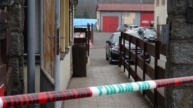 Šarvátka mezi skupinou cizinců na ubytovně ve středočeské Kamenici skončila smrtí. (5. prosince 2019)