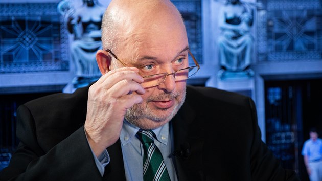 Ministr zemdlstv Miroslav Toman v poadu Rozstel (2. prosince 2019)