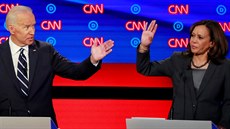 Joe Biden a Kamala Harrisová v televizní debat (31. ervence 2019)