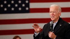 Joe Biden během předvolební kampaně ve městě Ames v Iowě (4. prosince 2019)