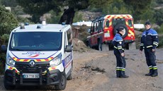 Pi nehod vrtulníku poblí Marseille zahynuli ti záchranái, kteí pomáhali v...
