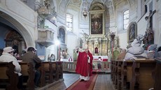 Po tvrtstoletí se do kostela svaté Kateiny Alexandrijské v Novém Mst pod...