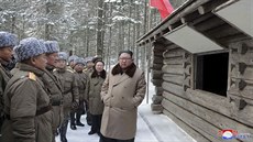 Severokorejský vdce Kim ong-un optovn navtívil posvátnou horu Pektu....
