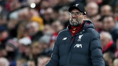 Trenér fotbalist Liverpoolu Jürgen Klopp bhem mstského derby proti Evertonu.