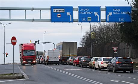 Odboit doleva i doprava je momentáln moné z havlíkobrodského severovýchodního obchvatu na Masarykovu ulici. V budoucnu by se zde mlo dát jet i rovn. Klíový pozemek k tomu nyní msto získalo od restituentky.