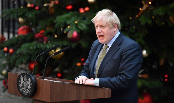 Po výhe ve volbách vydal Boris Johnson prohláení v Downing Street
