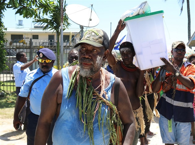Měna krytá zlatem? Ještě by se našla, ale v takovém státě žít nechcete