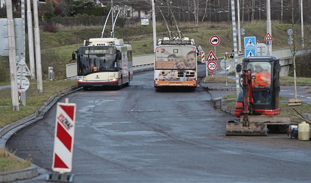 Jihlava ve spolupráci s firmou Möbelix dokonila opravu vozovky na ásti...