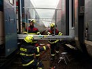 Drn hasii evakuovali v Zmrsku cestujc z bratislavskho expresu pomoc...