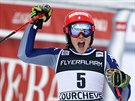Federica Brignoneová slaví triumf v obím slalomu v Courchevelu.