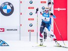 Lucie Charvátová vyráí do sprintu v Hochfilzenu