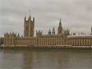 Londýnské Houses of Parliament (ilustraní snímek)