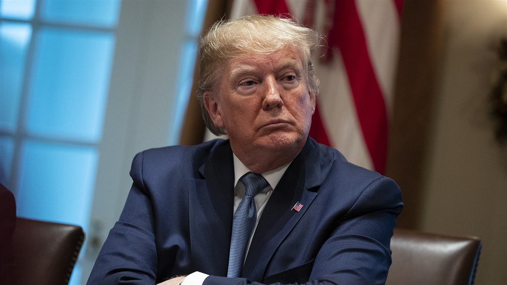 Trump podepsal zákon, který uvaluje sankce na plynovod Nord Stream 2