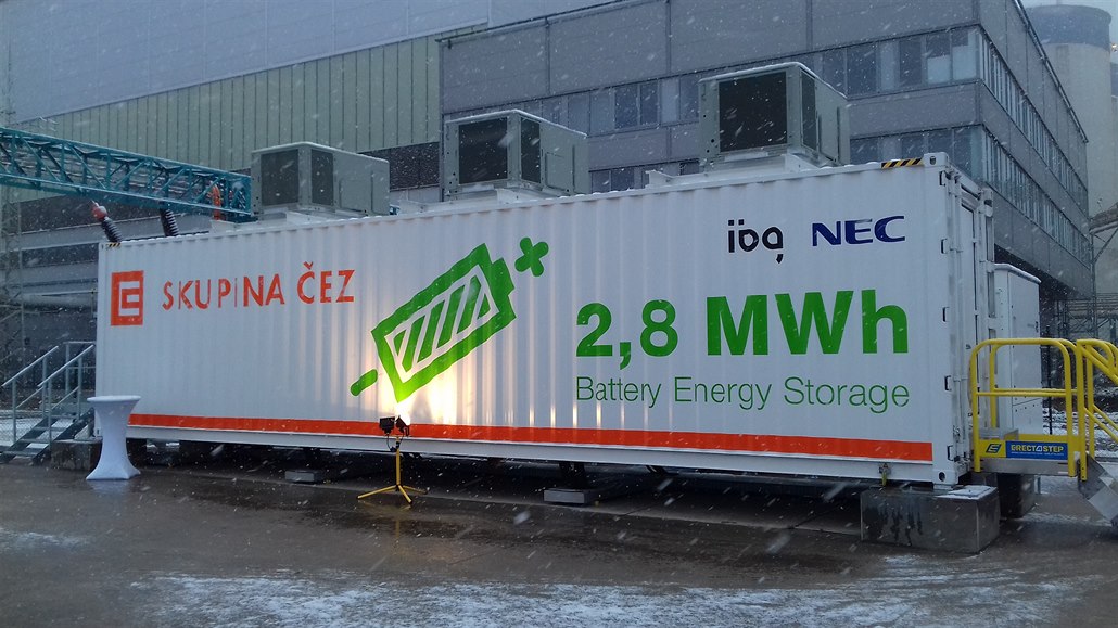 Česko zaostává v zásobách energie, nerozvíjí bateriové systémy, vadí expertům
