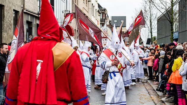 UNESCO vymazalo karnevalov prvod v belgickm Aalstu ze seznamu nehmotnho kulturnho ddictv. Dvodem byla dajn propagace rasismu. (3. bezna 2019)