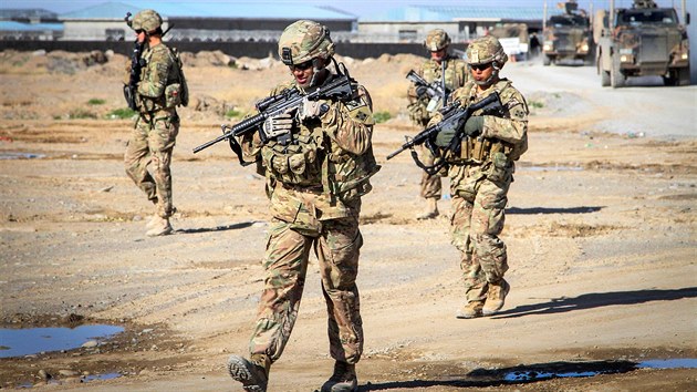Amerit marici bhem patroly v afghnskm Kandahru (2014)
