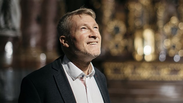 Marek Orko V�cha, biolog, ��msko-katolick� kn�z a p�ednosta �stavu etiky a humanitn�ch studi� 3. l�ka�sk� fakulty Univerzity Karlovy